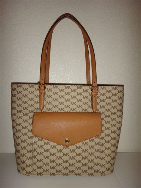 michael kors lg pkt mf tote natural acorn|MICHAEL KORS JET SET MK Signature LG PKT MF Tote Bag .